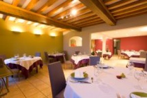 auberge du chateau-bressieux-Office de Tourisme Mandrin Chambaran