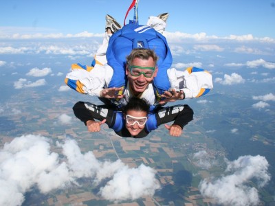 baptême parachutisme - Mandrin Chambaran Tourisme baptême parachutisme - Mandrin Chambaran Tourisme